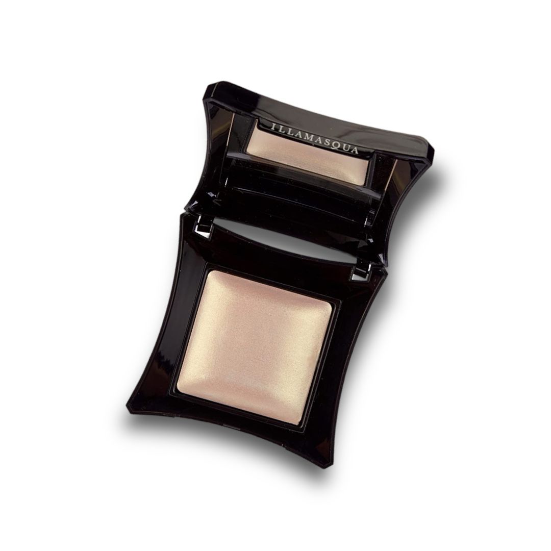 ILLAMASQUA - BEYOND POWDER HIGHTER - DEITY